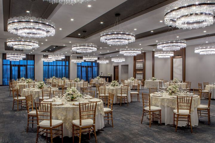 Ballroom/Hall 50 of 58
