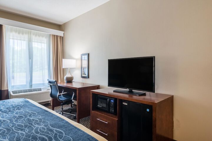 Room 12 of 42