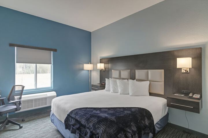 Iris Garden Inn