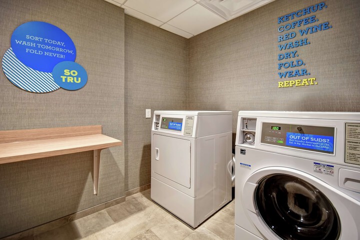 Tru by Hilton Cincinnati Airport South Florence