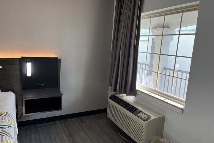 Motel 6 Lafayette IN