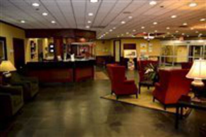 COMFORT INN AND SUITES VICTORIA
