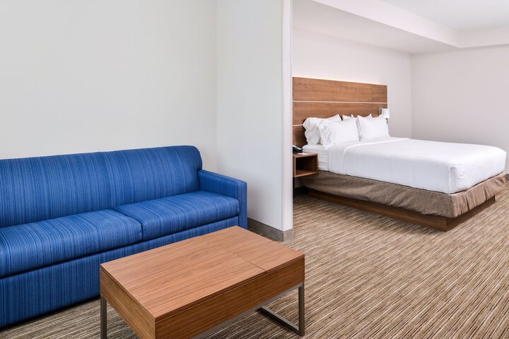 Room 35 of 57