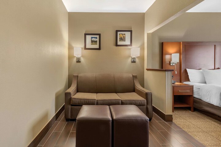 Room 19 of 52