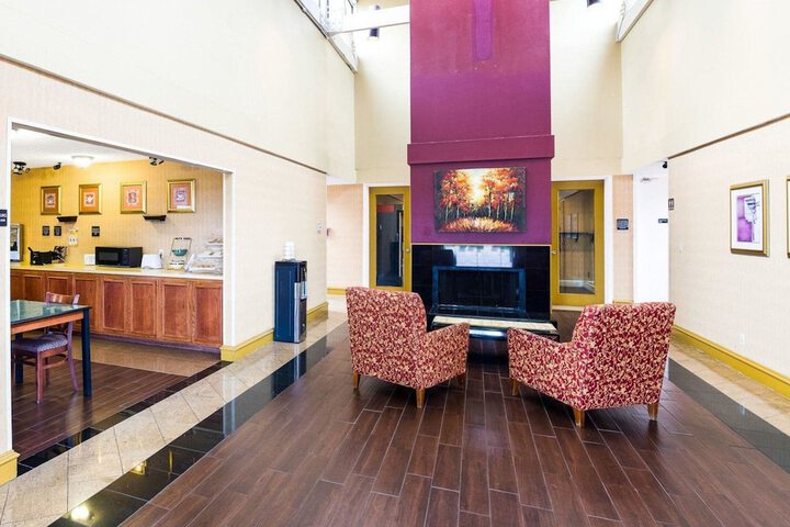 Hotel Interior 12 of 41