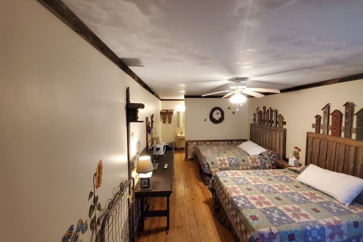 Room 4 of 55