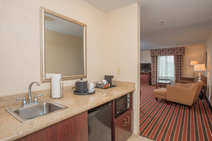 Room 13 of 47