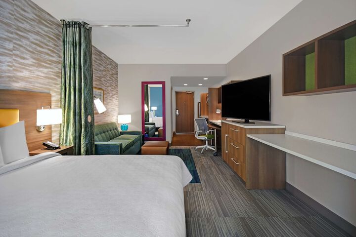 Room 29 of 53