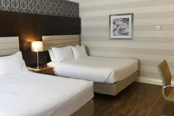 Room 18 of 53