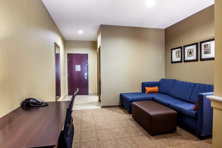 Room 41 of 55