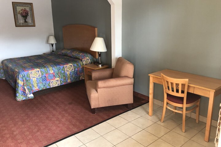 Room 19 of 30