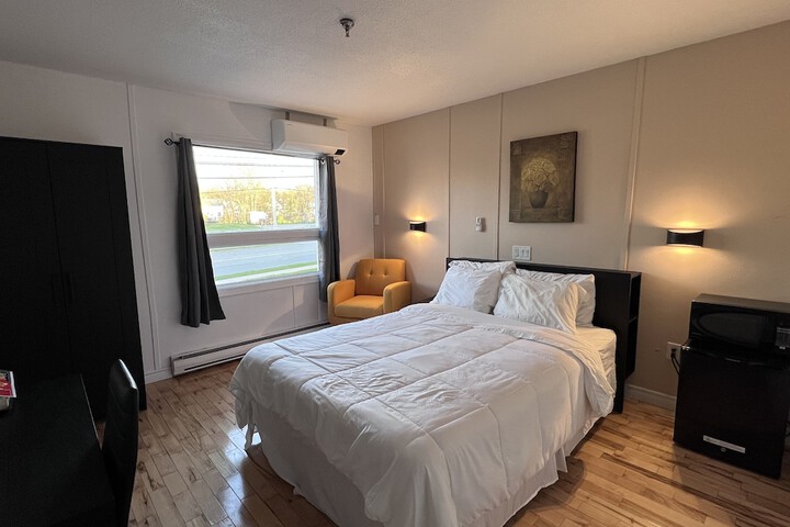 Room 40 of 71