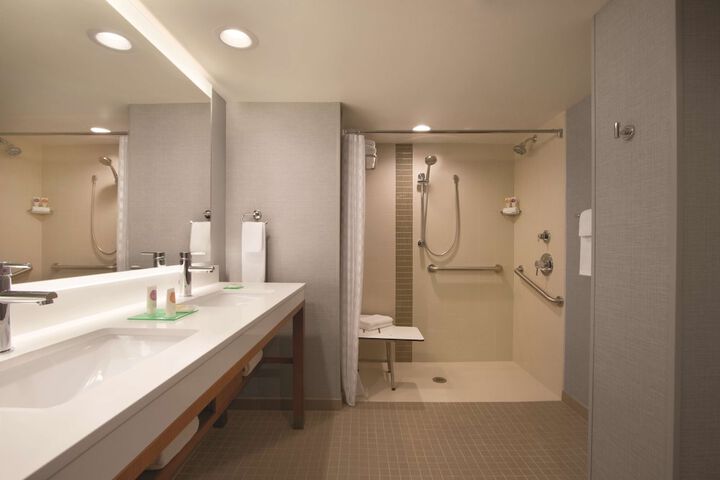 Hyatt Place Chicago / OHare Airport