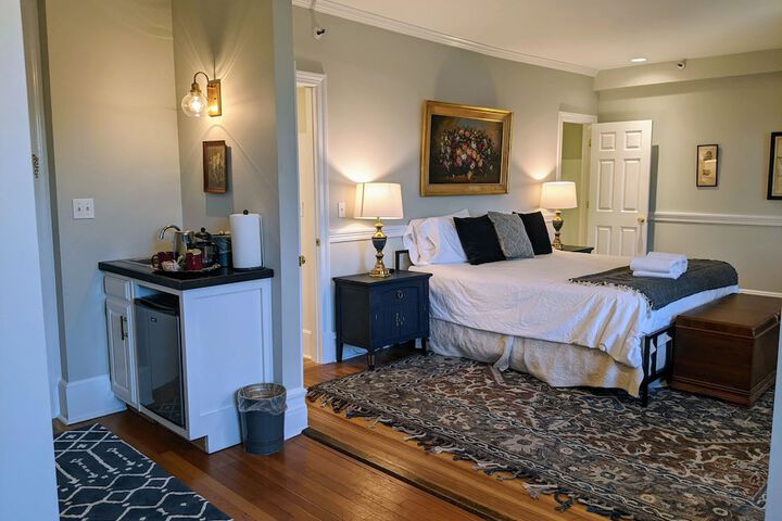 Room 184 of 239