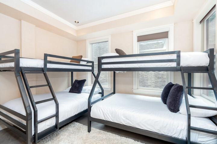 Element 52 Auberge Collection