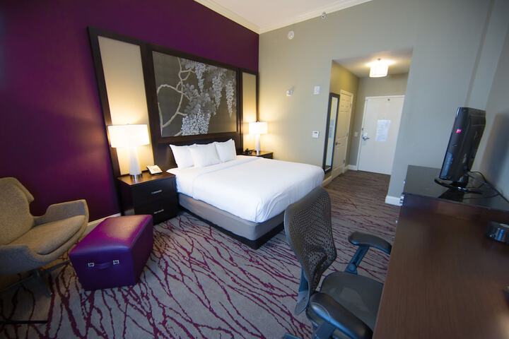 Room 40 of 56