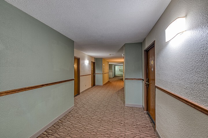 American Inn and Suites Dundee