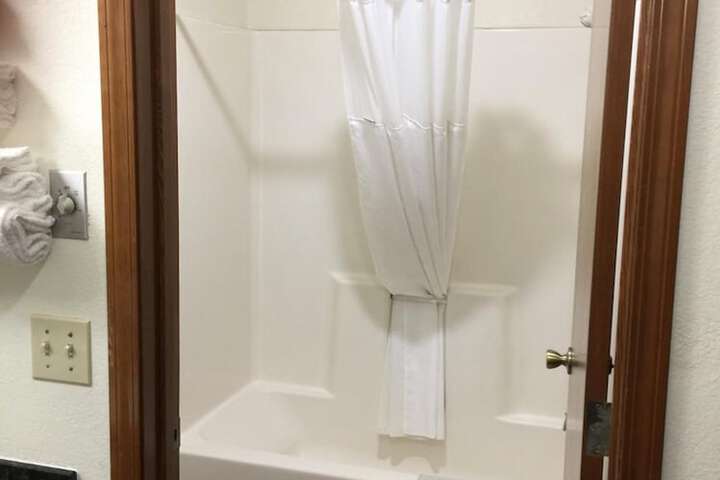 Room 15 of 42