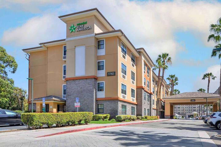 Hotel 2 of 14