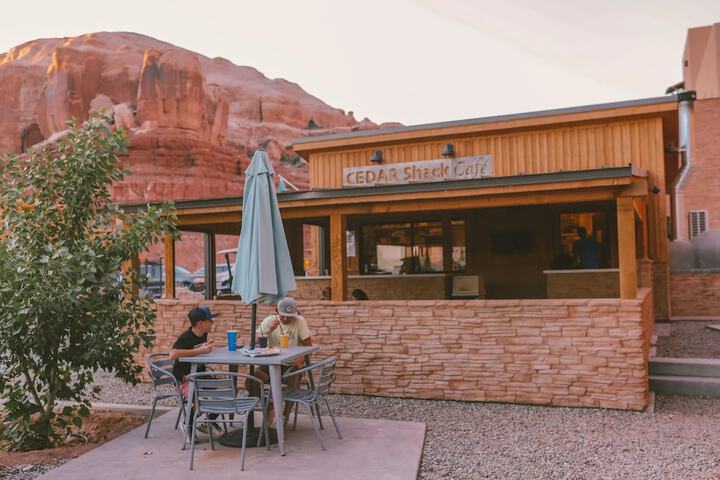 Bluff Dwellings Resort