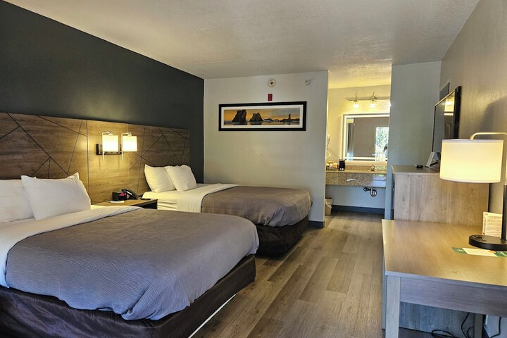 Room 15 of 69