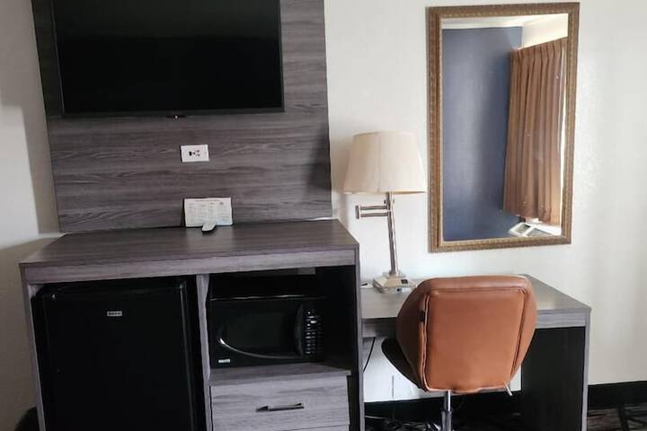 Room 30 of 36