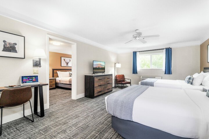Inn at Mount Shasta