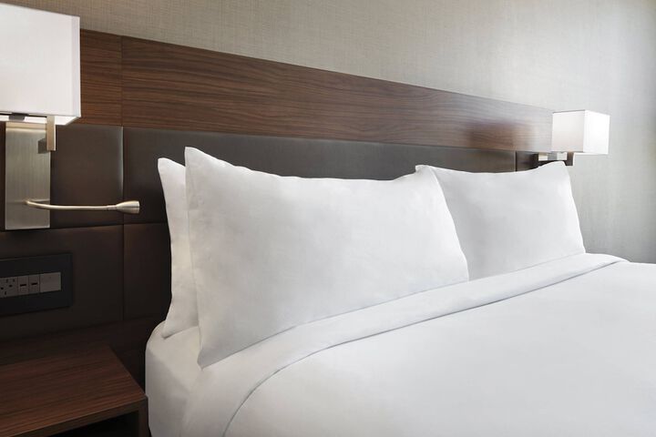AC Hotel by Marriott Miami Dadeland
