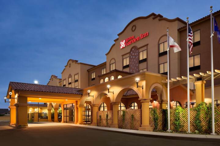 Hotel 2 of 30