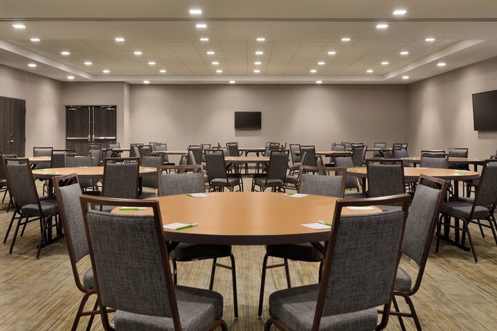Courtyard by Marriott St. Paul Woodbury