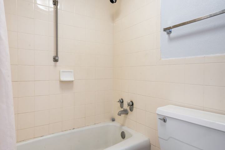 121 Motel Henderson