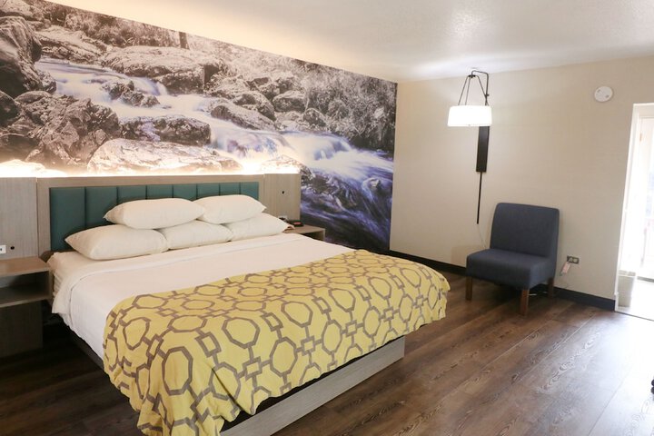 Room 30 of 50