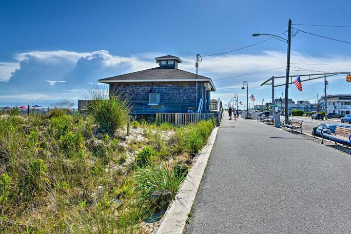 Seaside Escape 1 Mi to Cape May Public Beach