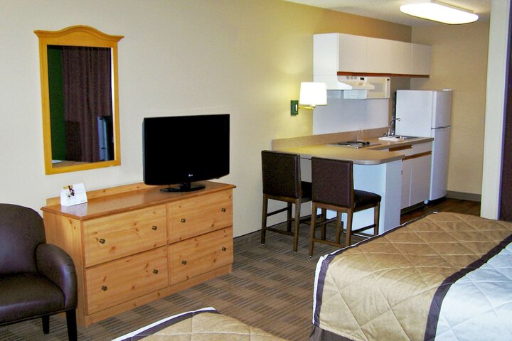 Room 11 of 31