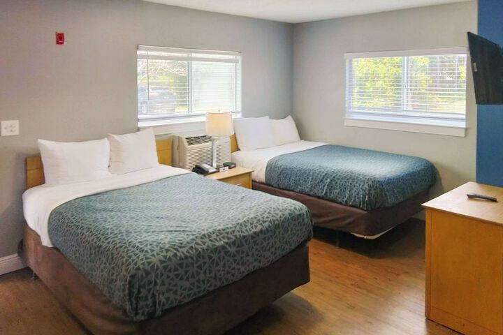 Room 20 of 32