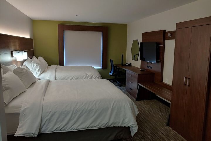 Holiday Inn Express Inn & Suites Searcy by IHG