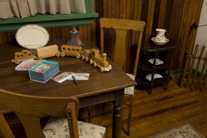 Room 6 of 7