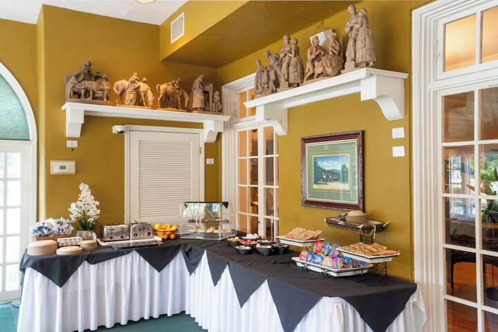 Lake Lure Inn & Spa