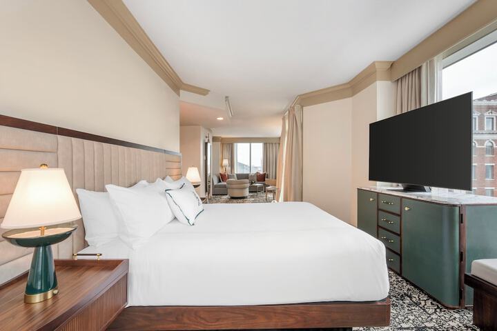 Omni Severin Hotel