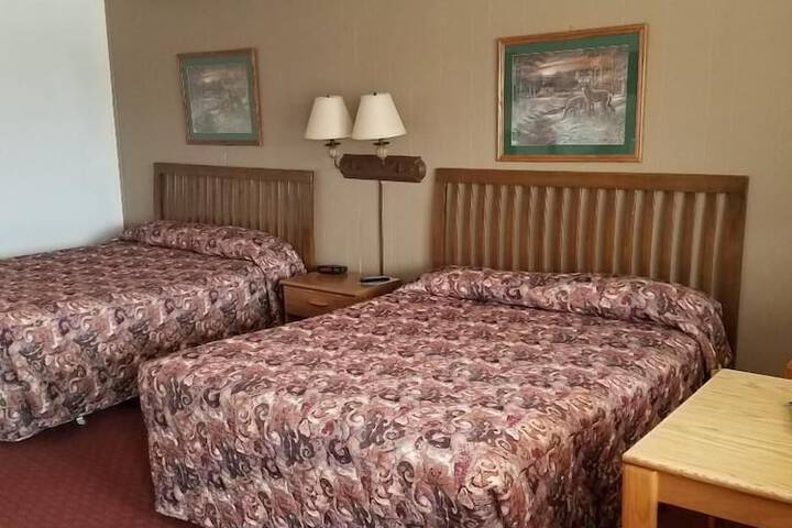 Raine Motel