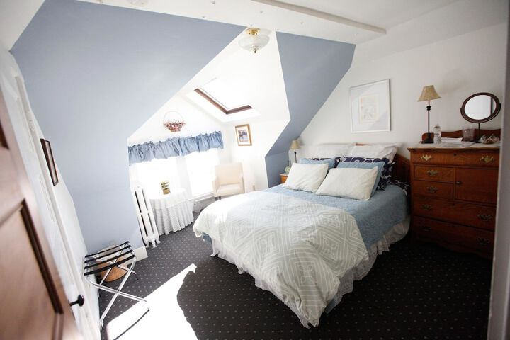 Room 15 of 25