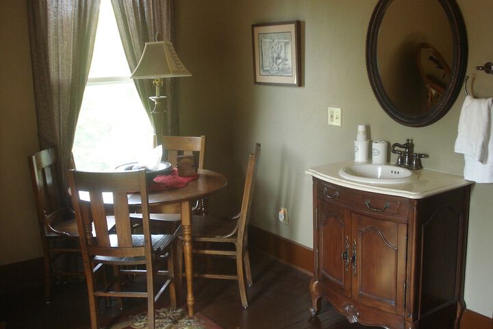 Room 29 of 48