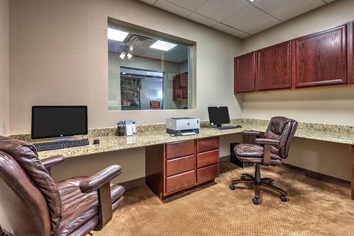 La Quinta Inn & Suites by Wyndham Marble Falls