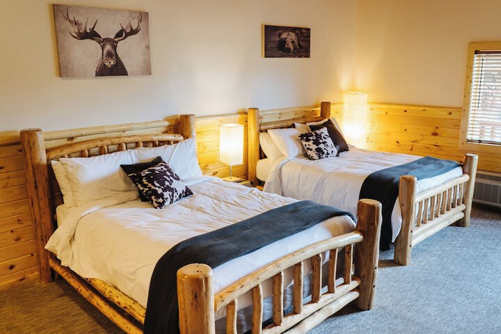 River Lodge