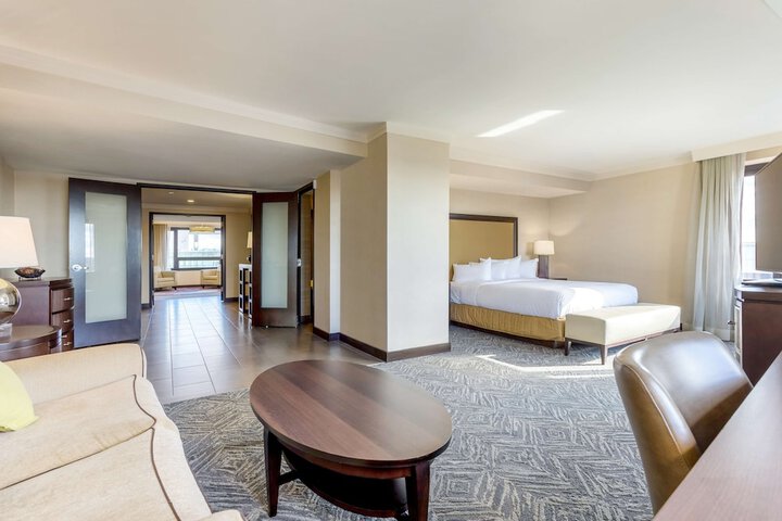 Room 63 of 100