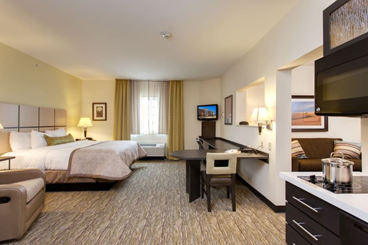 Room 33 of 36
