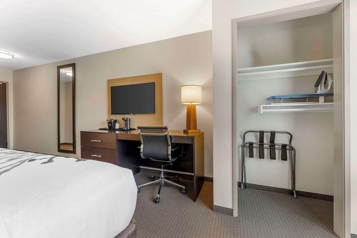 Sleep Inn & Suites Cumberland - LaVale
