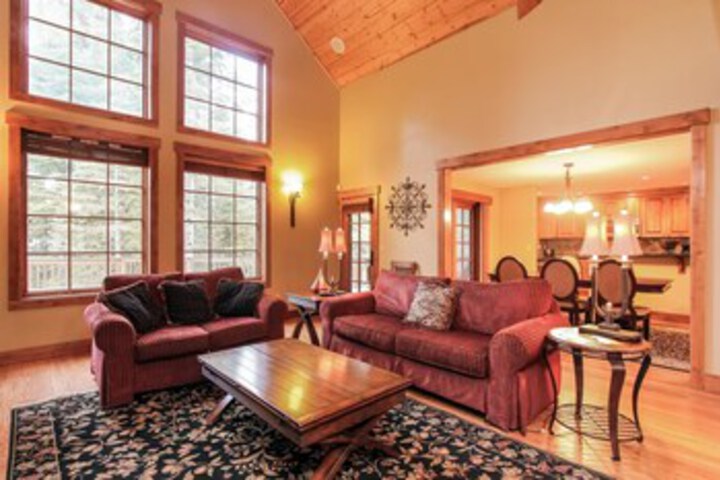Discovery Chalet 164 - Three Bedroom Chalet