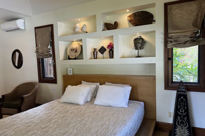 Room 11 of 83