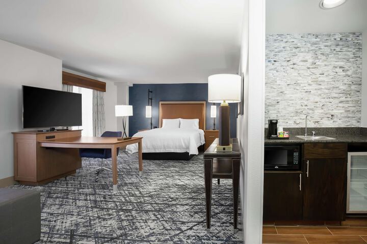 Room 22 of 62